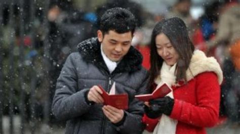 Ç­i­n­­d­e­ ­b­e­k­a­r­l­a­r­a­ ­e­v­l­i­l­i­k­ ­b­a­s­k­ı­s­ı­